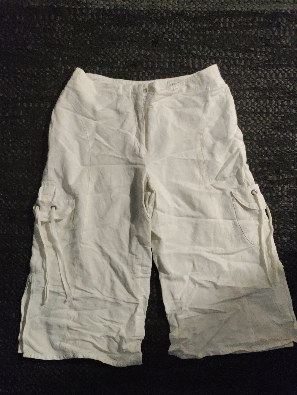 Women’s White Cropped Cargo Pants By David n Linen Sz 8